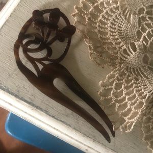 Vintage Victorian Tortoiseshell Celluloid Hair Comb w Scottish Thistle Design